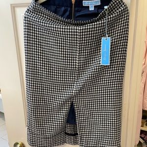 Black and White Houndstooth Pencil Skirt